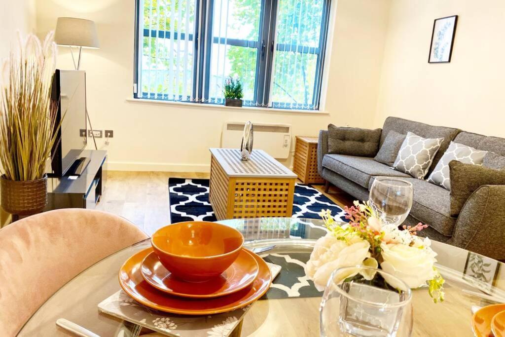 Bishopsgate Luxury Apartment 코번트리 외부 사진