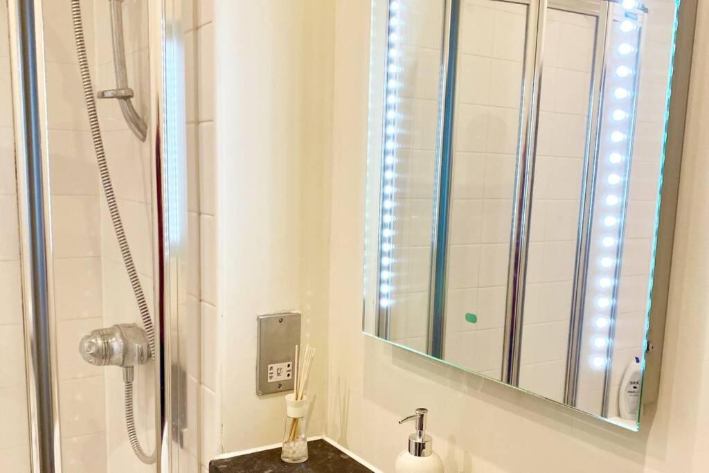 Bishopsgate Luxury Apartment 코번트리 외부 사진