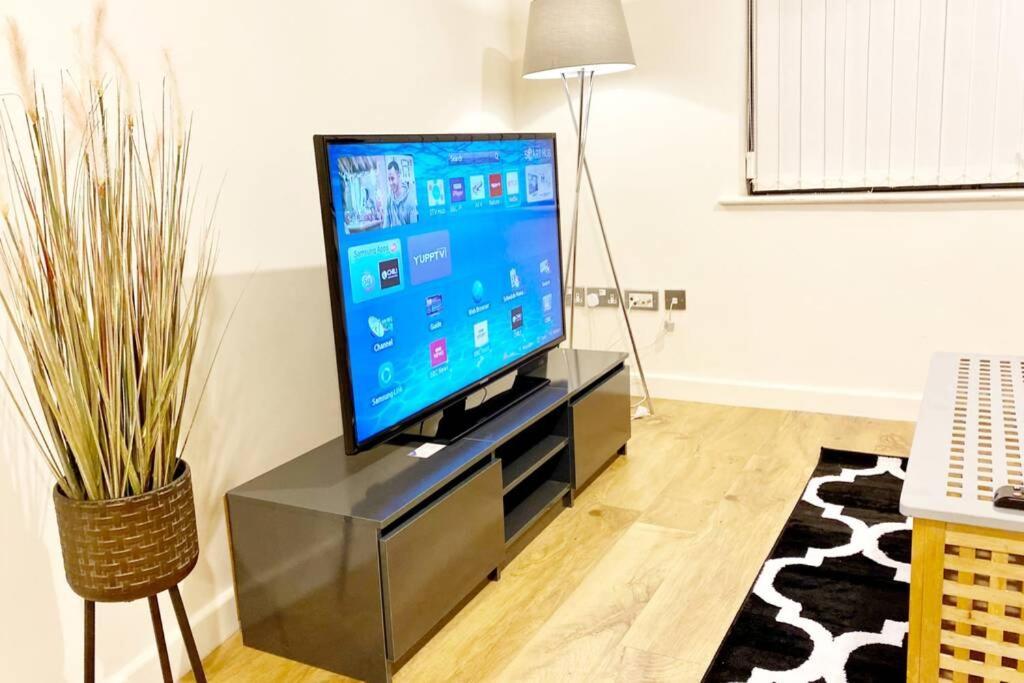 Bishopsgate Luxury Apartment 코번트리 외부 사진